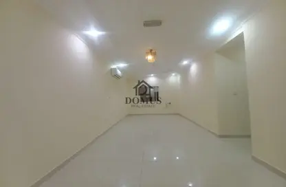 Apartment - 2 Bedrooms - 2 Bathrooms for rent in Ibn Asakir Street - Najma - Doha