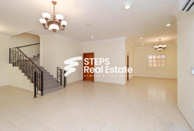 942727 - Property Image 2