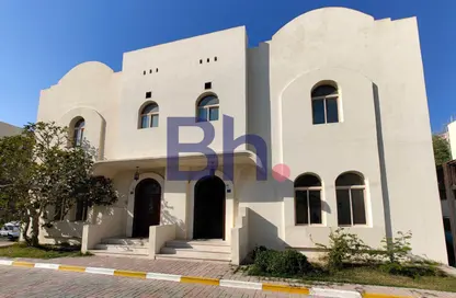 فيلا - 3 غرف نوم - 4 حمامات للايجار في شارع الحضارة - الثمامة - الدوحة