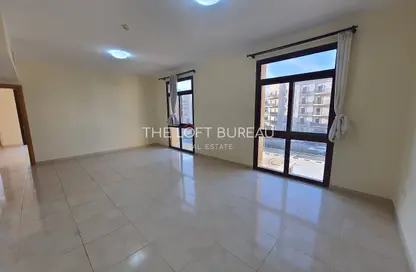 Apartment - 2 Bedrooms - 3 Bathrooms for sale in Piazza 3 - La Piazza - Fox Hills - Lusail