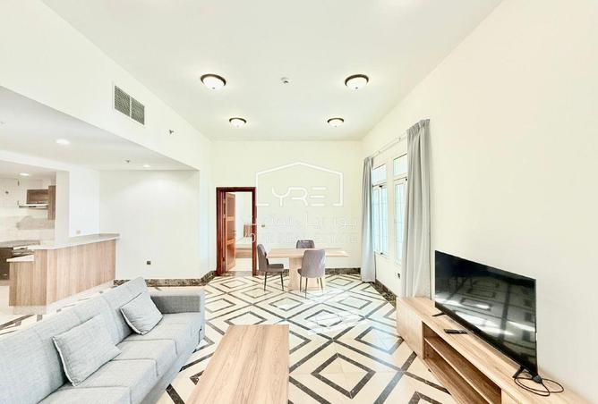 967127 - Property Image 2