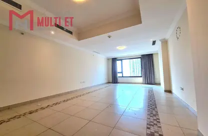 Apartment - 1 Bedroom - 2 Bathrooms for rent in East Porto Drive - Porto Arabia - The Pearl Island - Doha