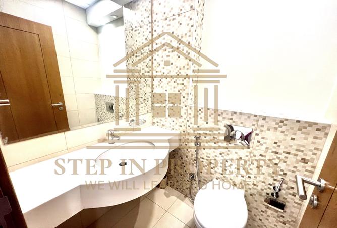 951739 - Property Image 3