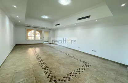 صورة لـ غرفة فارغة شقة - غرفة نوم - 2 حمامات للايجار في أبراج الصبان - بورتو أرابيا - جزيرة اللؤلؤة - الدوحة ، صورة رقم 1