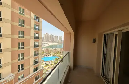 Apartment - Studio - 1 Bathroom for rent in Al Mutahidah Tower - Viva Bahriyah - The Pearl Island - Doha