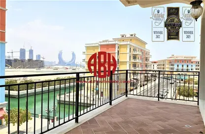 Apartment - 3 Bedrooms - 3 Bathrooms for rent in Mercato - Qanat Quartier - The Pearl Island - Doha
