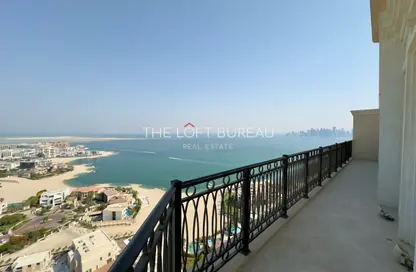 (بنتهاوس  (روف - 3 غرف نوم - 4 حمامات للايجار في حدائق فلورستا - حدائق فلورستا - جزيرة اللؤلؤة - الدوحة