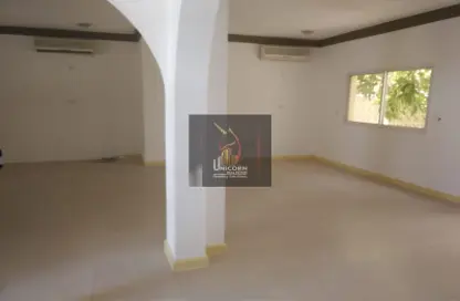 مجمع سكني - 3 غرف نوم - 4 حمامات للايجار في المعمورة - المعمورة - الدوحة