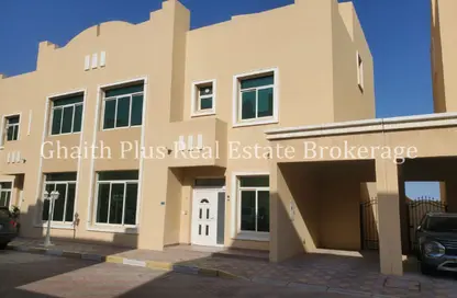 Villa - 6 Bedrooms - 5 Bathrooms for rent in Al Kheesa - Al Kheesa - Umm Salal Mohammed