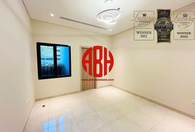 962868 - Property Image 2