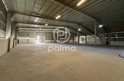 Warehouse - Studio - 2 Bathrooms for rent in East Industrial Street - Birkat Al Awamer - Al Wakra