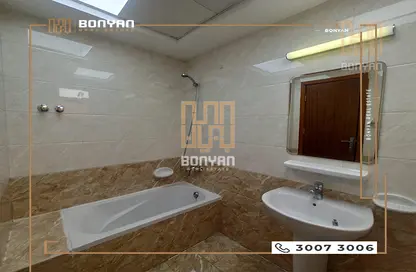 Apartment - 3 Bedrooms - 3 Bathrooms for rent in Fereej Bin Mahmoud North - Fereej Bin Mahmoud - Doha