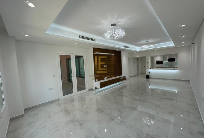 881810 - Property Main Image
