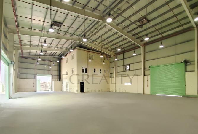 863587 - Property Image 2