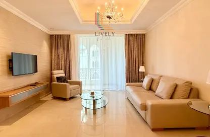 Apartment - 1 Bedroom - 2 Bathrooms for rent in Viva East - Viva Bahriyah - The Pearl Island - Doha