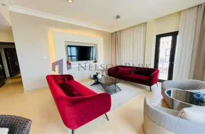 Living Room image for: Apartment - 3 Bedrooms - 4 Bathrooms for rent in Carnaval - Qanat Quartier - The Pearl Island - Doha, Image 1