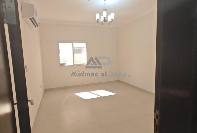 926898 - Property Image 2