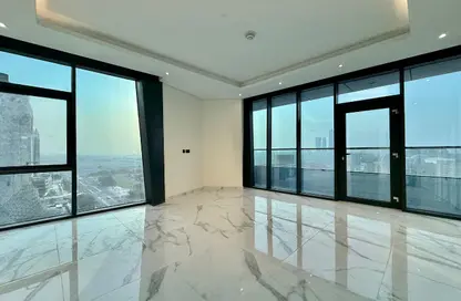 Apartment - 2 Bedrooms - 3 Bathrooms for rent in Marina Tower 02 - Marina District - Lusail