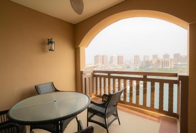 982361 - Property Image 2