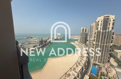 Apartment - 1 Bedroom - 2 Bathrooms for rent in Abraj Bay - Abraj Quartiers - The Pearl Island - Doha