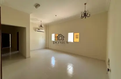Apartment - 3 Bedrooms - 2 Bathrooms for rent in Tadmur Street - Old Airport Road - Doha
