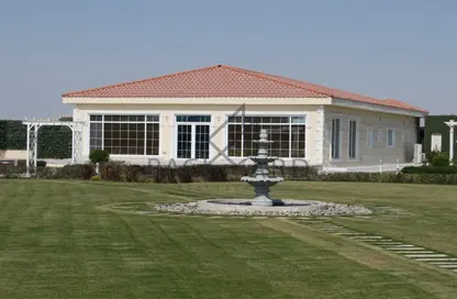 فيلا - 3 غرف نوم - 5 حمامات للبيع في السمرية - الشحانية - طريق دخان