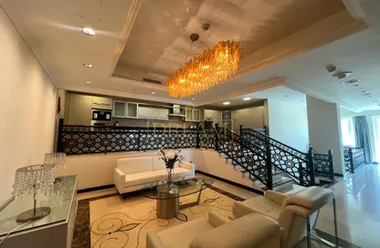 Penthouse - 4 Bedrooms - 6 Bathrooms for rent in Viva East - Viva Bahriyah - The Pearl Island - Doha