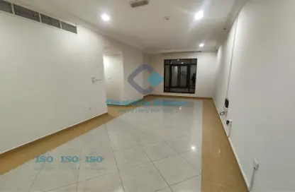 Empty Room image for: Apartment - 3 Bedrooms - 3 Bathrooms for rent in Al Mansoura - Al Mansoura - Doha, Image 1