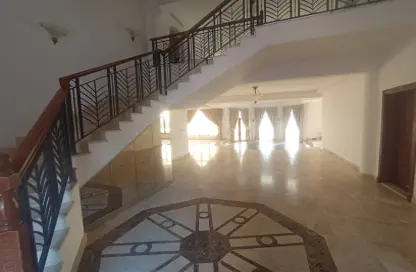 Villa - 5 Bedrooms - 5 Bathrooms for rent in Legtaifiya Lagoon - West Bay - Doha