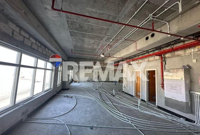 998505 - Property Image 2