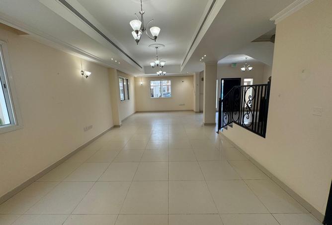 944711 - Property Main Image