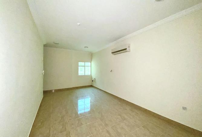 950874 - Property Image 2
