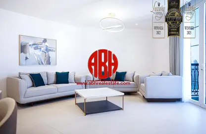 شقة - 3 غرف نوم - 4 حمامات للايجار في حدائق فلورستا - حدائق فلورستا - جزيرة اللؤلؤة - الدوحة