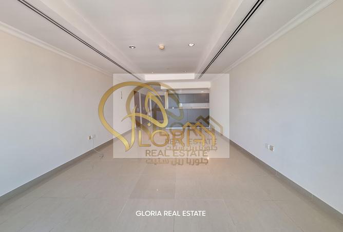 821650 - Property Image 3