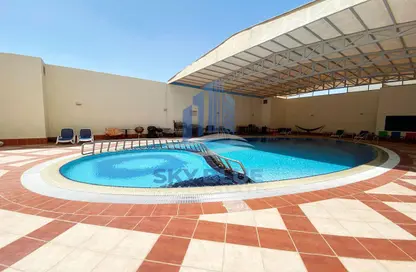Apartment - 3 Bedrooms - 3 Bathrooms for rent in West Bay - West Bay - Doha