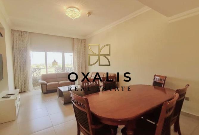 956056 - Property Image 2