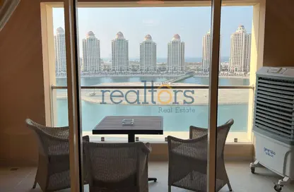 Apartment - 1 Bedroom - 2 Bathrooms for rent in Al Mutahidah Tower - Viva Bahriyah - The Pearl Island - Doha