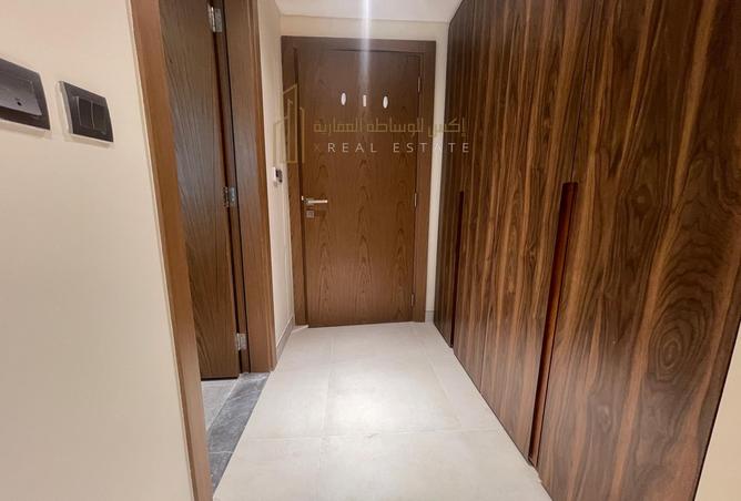 937004 - Property Image 3