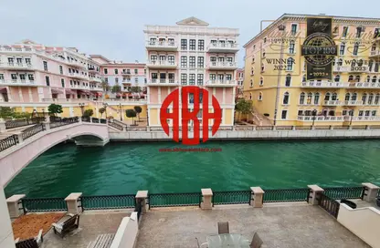 Apartment - 3 Bedrooms - 4 Bathrooms for rent in Murano - Qanat Quartier - The Pearl Island - Doha