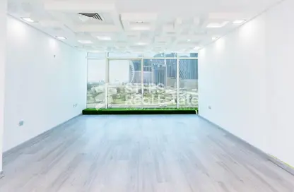 مساحات مكتبية - استوديو - 1 حمام للايجار في برج وست باي - الخليج الجنوبي - الخليج الغربي - الدوحة