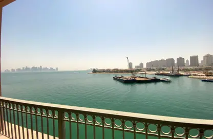 Townhouse - 1 Bedroom - 2 Bathrooms for sale in Viva East - Viva Bahriyah - The Pearl Island - Doha
