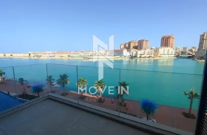 Apartment - 2 Bedrooms - 4 Bathrooms for rent in Crystal Residence - Gewan Island - The Pearl Island - Doha