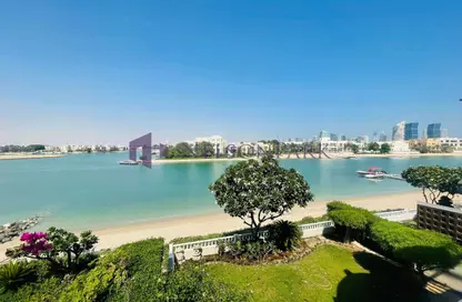 مجمع سكني - 5 غرف نوم - 7 حمامات للايجار في البوابة الجنوبية - بحيرة وست لاجون - الدوحة