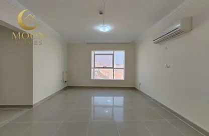 Apartment - 2 Bedrooms - 1 Bathroom for rent in Al Nasr Street - Al Nasr - Doha