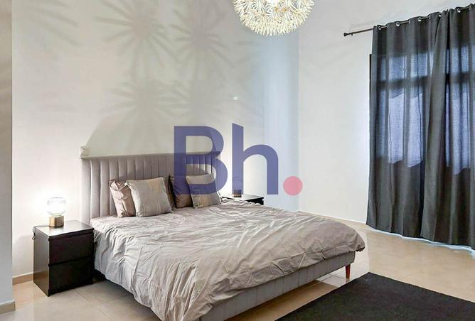 974208 - Property Image 3