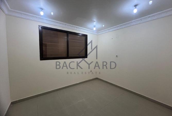 998696 - Property Image 3