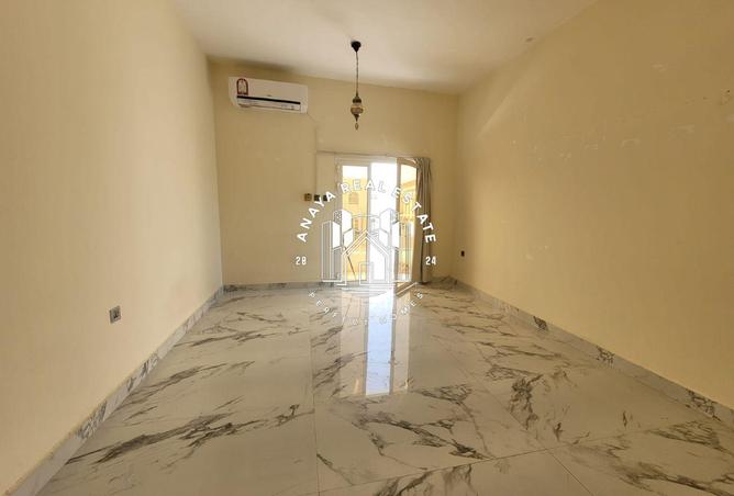 997932 - Property Main Image