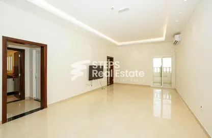 Empty Room image for: Staff Accommodation - Studio for rent in Umm Salal Ali - Umm Salal Ali - Doha, Image 1