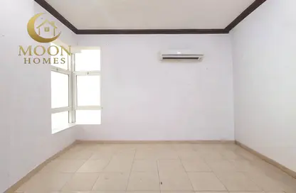 Apartment - 2 Bedrooms - 2 Bathrooms for rent in Muntazah 7 - Al Muntazah - Doha