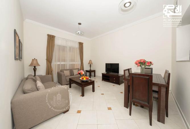 960783 - Property Image 2